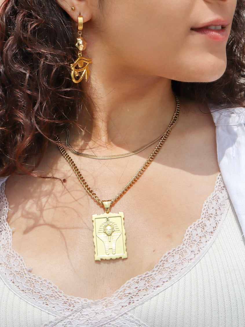 NEW Cleo’s Collar - KIRO UK