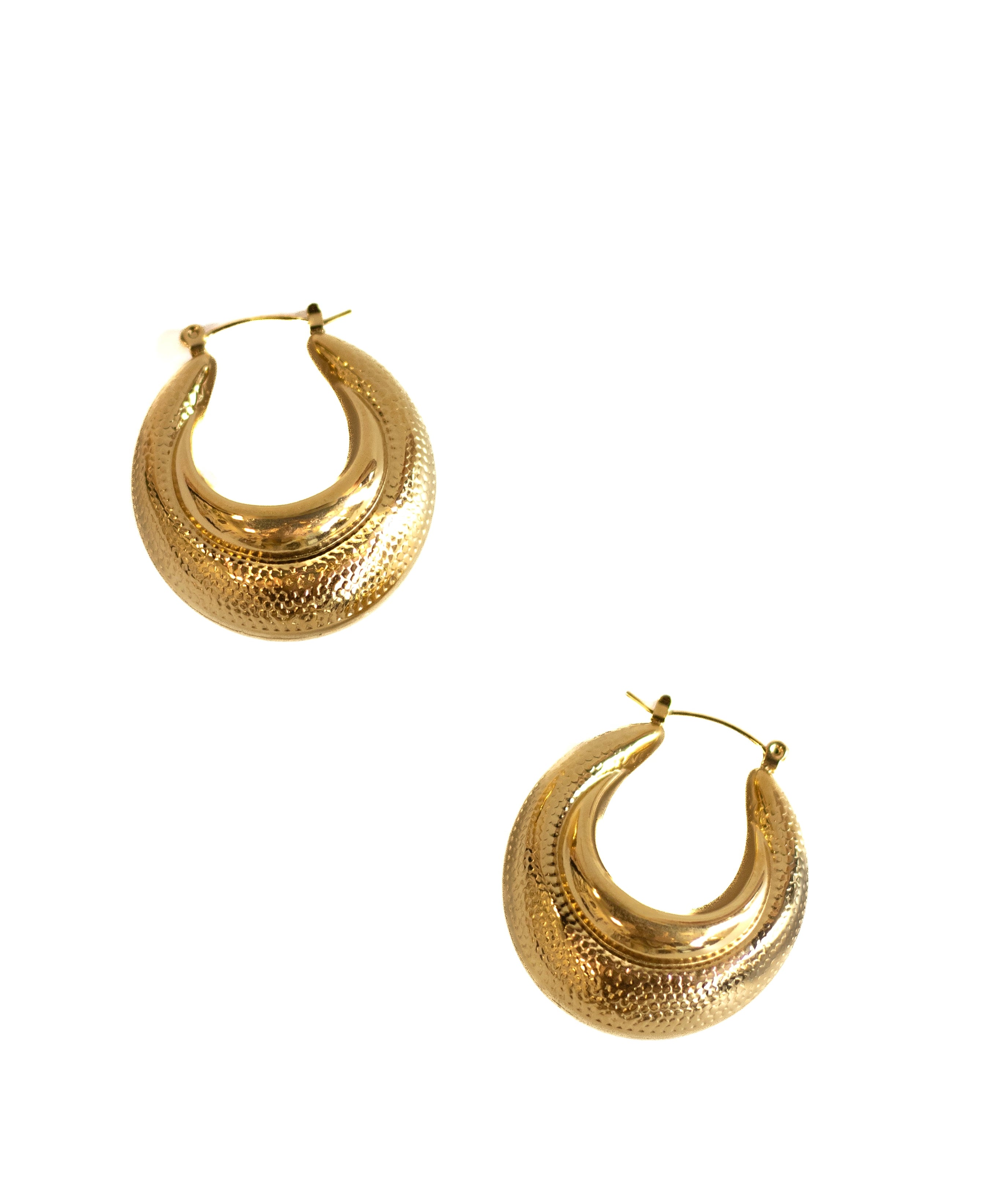 Chunky Shell Hoops - KIRO UK