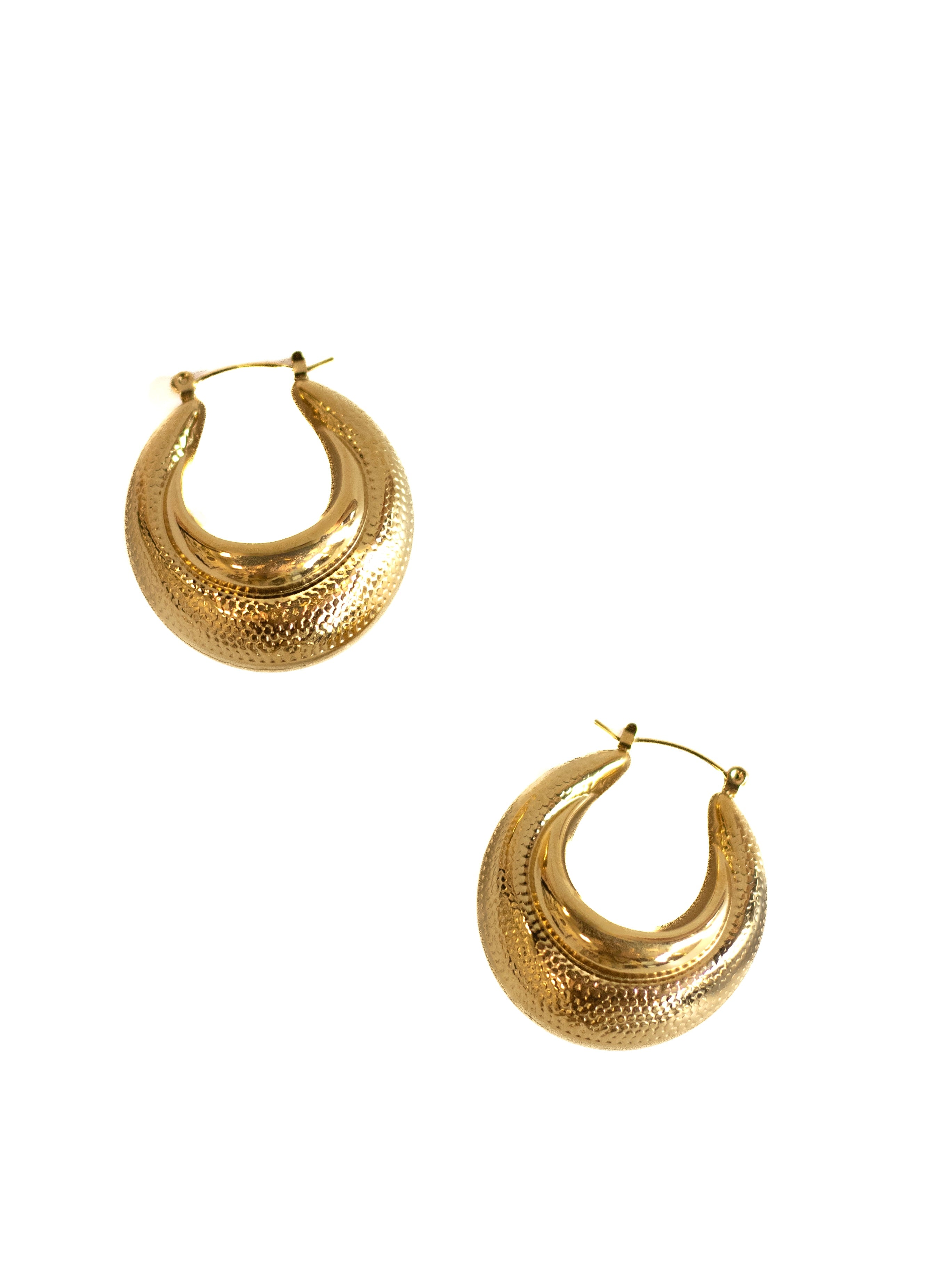 Chunky Shell Hoops - KIRO UK